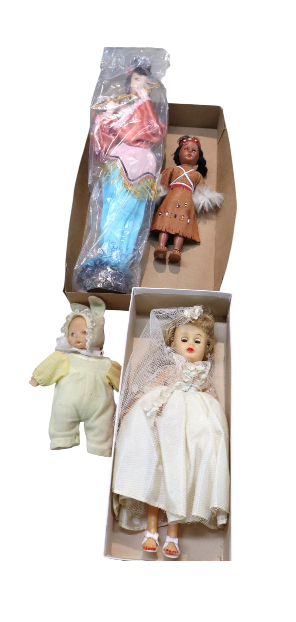 3 Vtg dolls: Indian, Asian, baby doll, 1 w/orig. box: 3 vintage dolls, Indian, Asian, baby doll, one in original box
