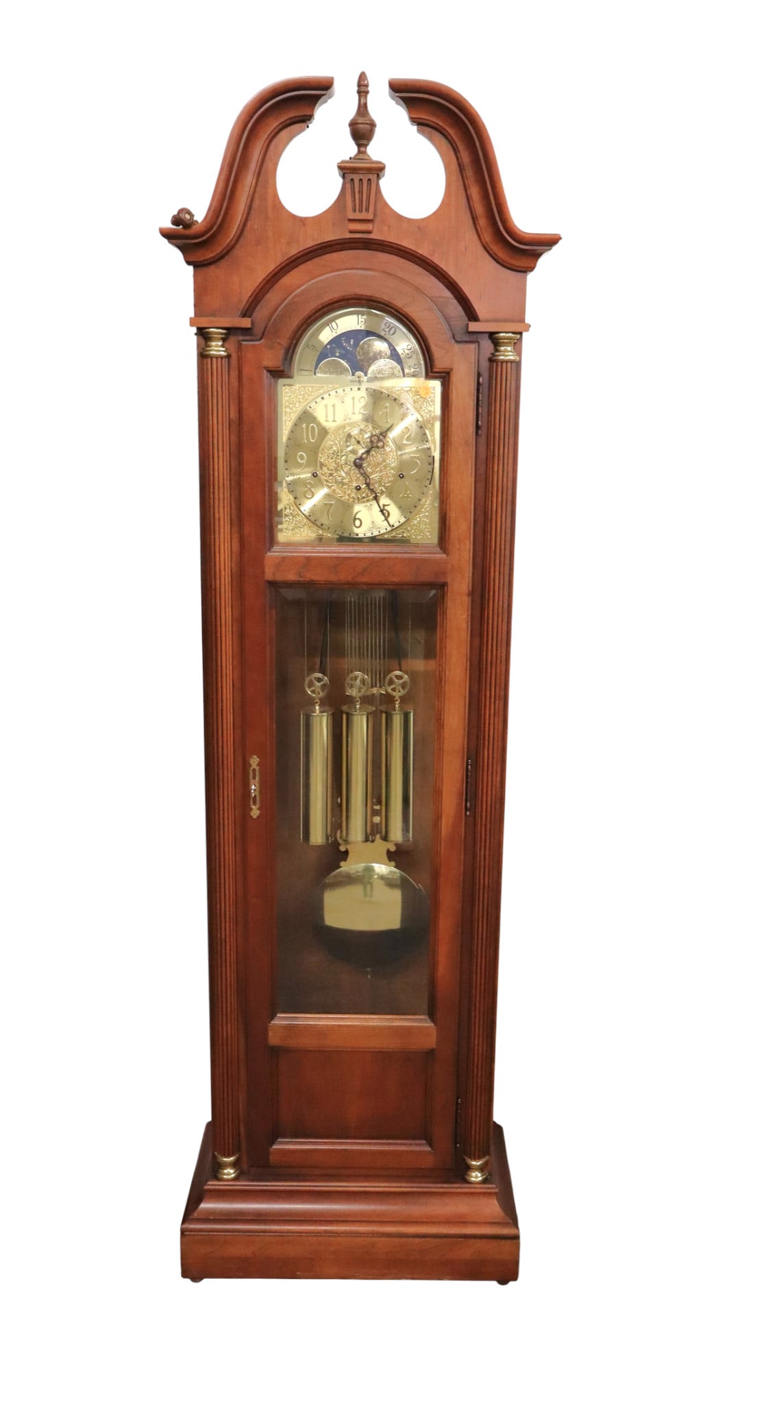 Vintage Howard Miller Traditional Grandfather clock (1 of 7)