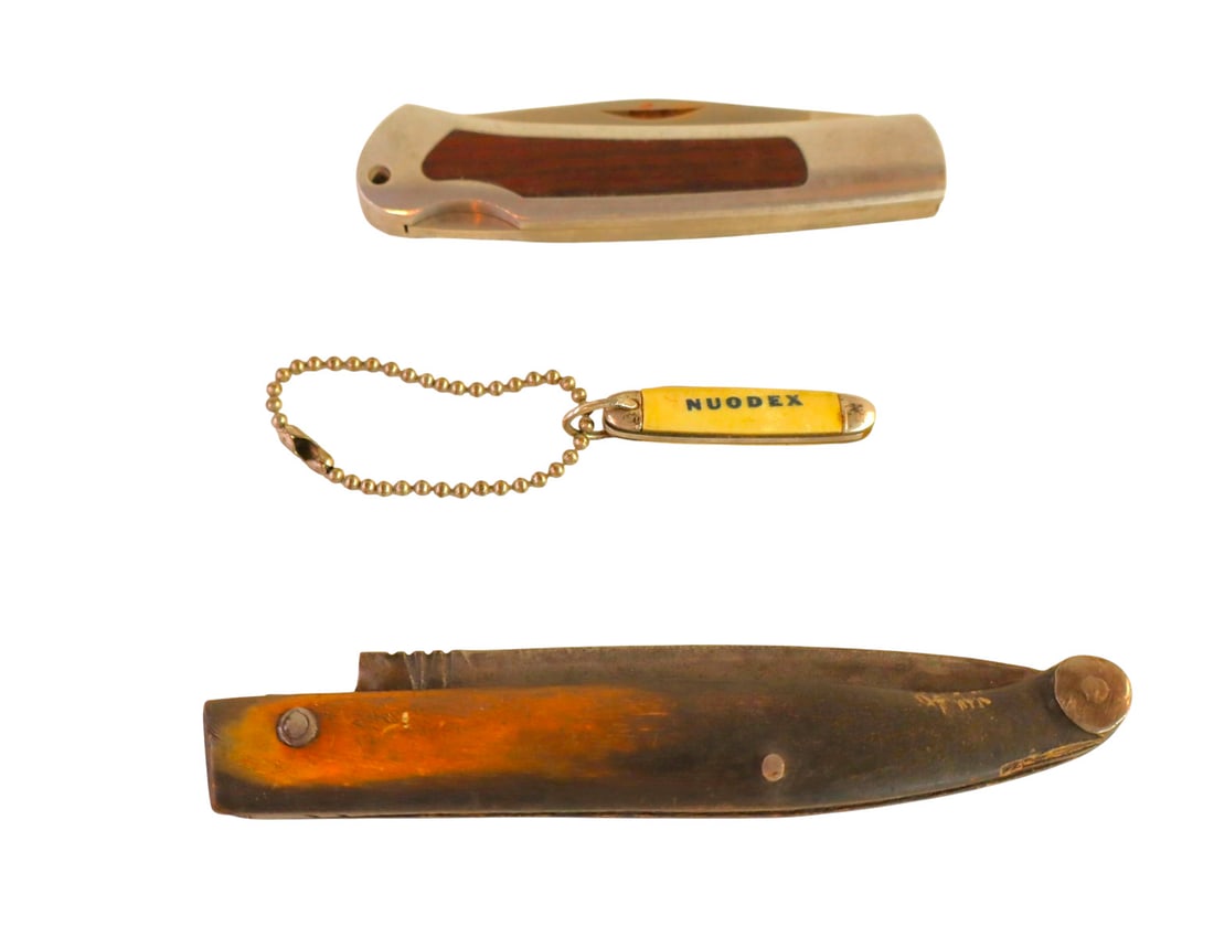 3 vintage pocket knives in various sizes (1 of 5)
