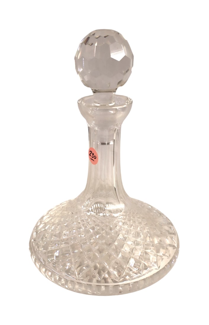 Beautiful Waterford crystal decanter with stopper (1 of 5)