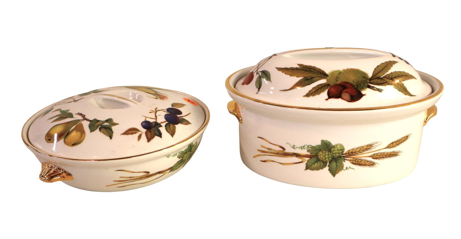 2 Royal Worcester Evesham covered tureens (1 of 6)