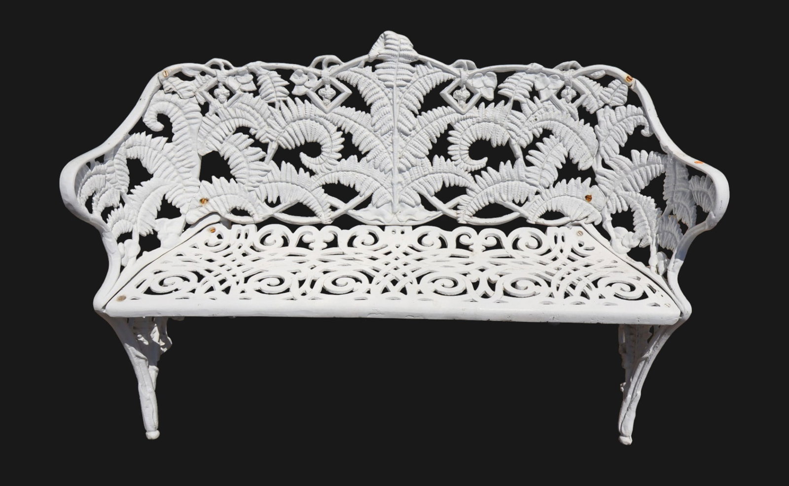 Quality vtg cast alum. ornate garden bench: Quality vintage cast aluminum ornate garden bench in the white paint, structurally sound and in good condition. 54"l x 33"h x 17"d seat height 16"