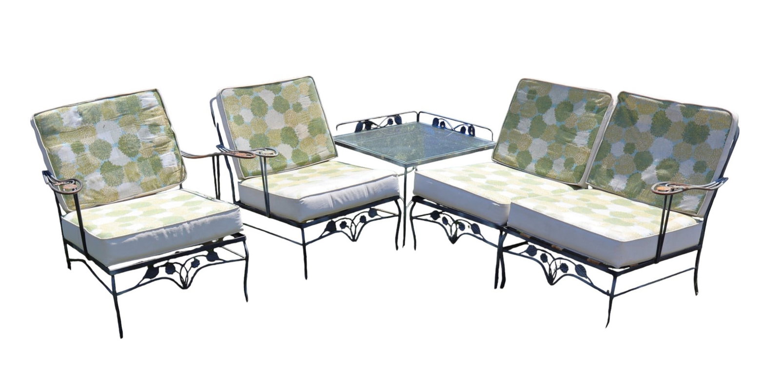 Vtg 5pc 1970's wire patio set with cushions: Vintage 5 piece wire patio set decorated with leaves and flowers, original mid century 1970's style cushions, structurally sound and has some surface rust, glass is good to the table. Arm chair 29"h x