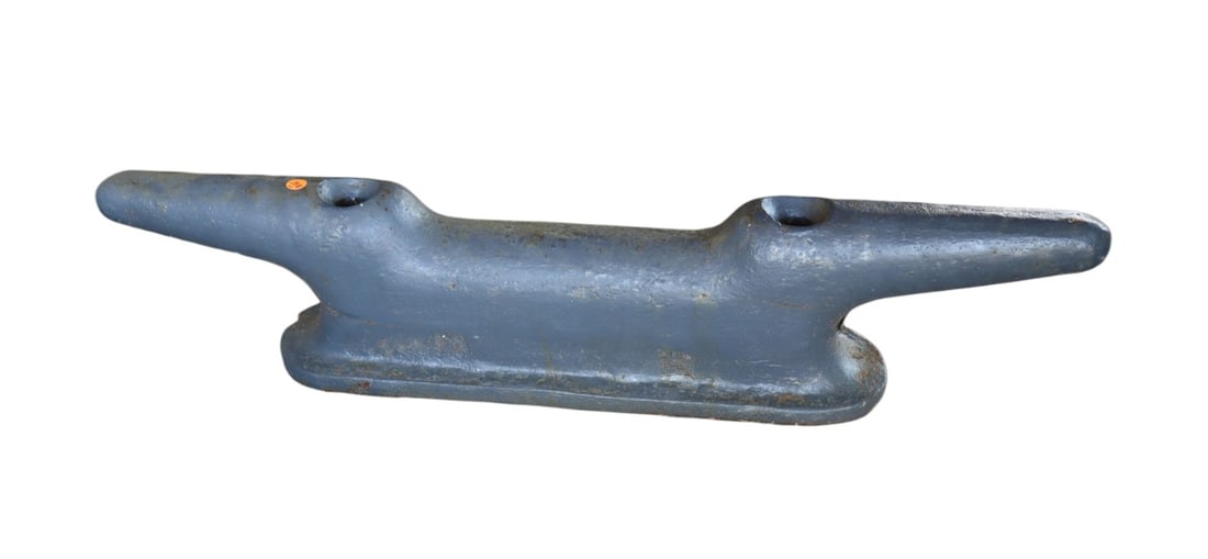 Vintage bronze ship dock cleat. 8"h x 36"w x 7"d: Vintage bronze ship dock cleat. 8"h x 36"w x 7"d