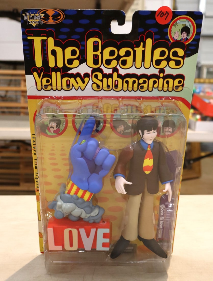 Vintage McFarlane Toys The Beatles Yellow Submarine Action Figure new in box Paul with Glove and: Vintage McFarlane Toys The Beatles Yellow Submarine Action Figure new in box Paul with Glove and Love Base.