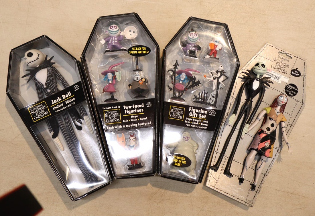 Vintage 4 Nightmare Before Christmas Limited Edition: Jack Doll, 2 Faced Figures, Figurine Gift Set (1 of 8)