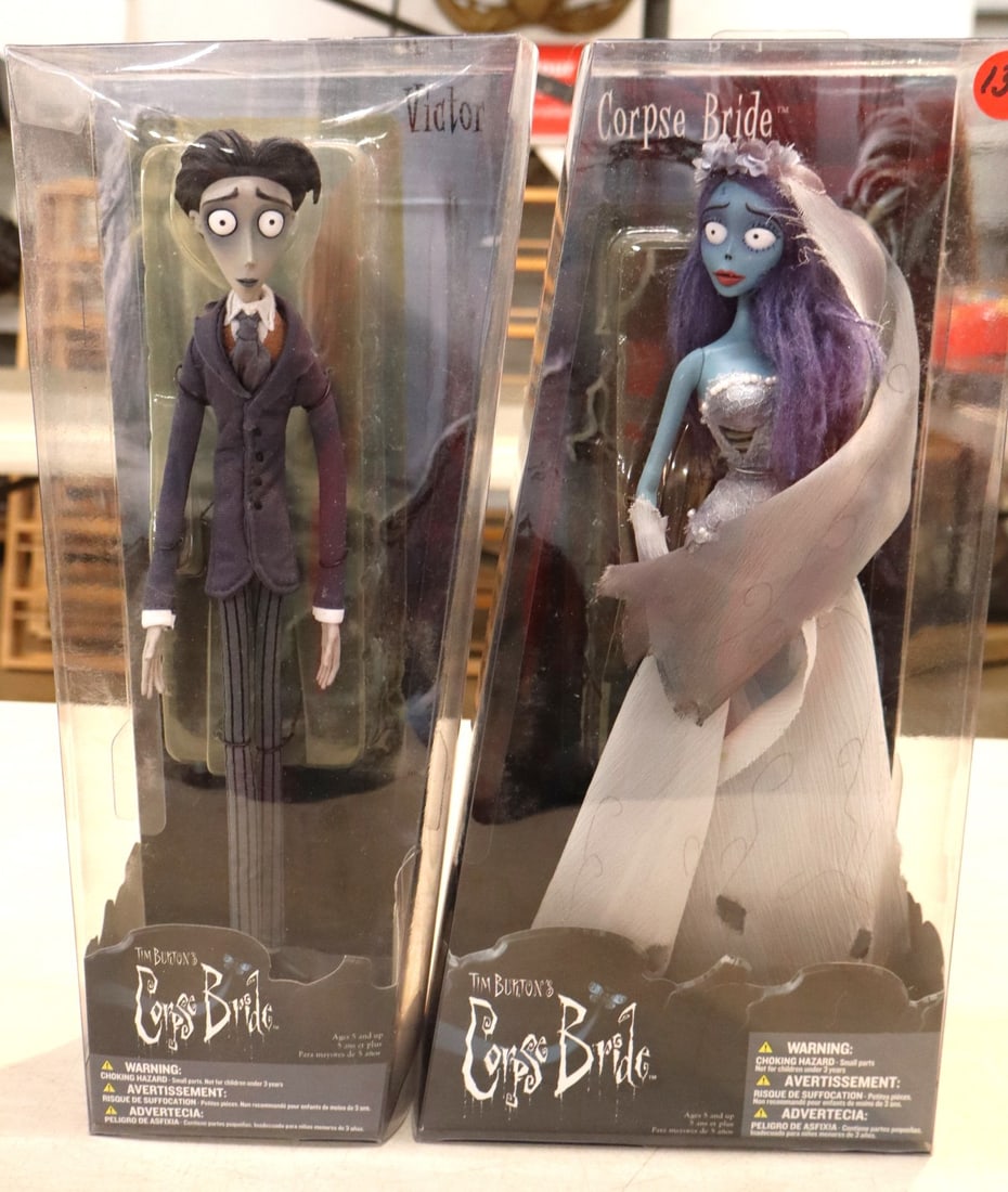 2 Vintage Tim Burtons Corpse Brides: Bride and Victor Bride new in boxes (1 of 5)