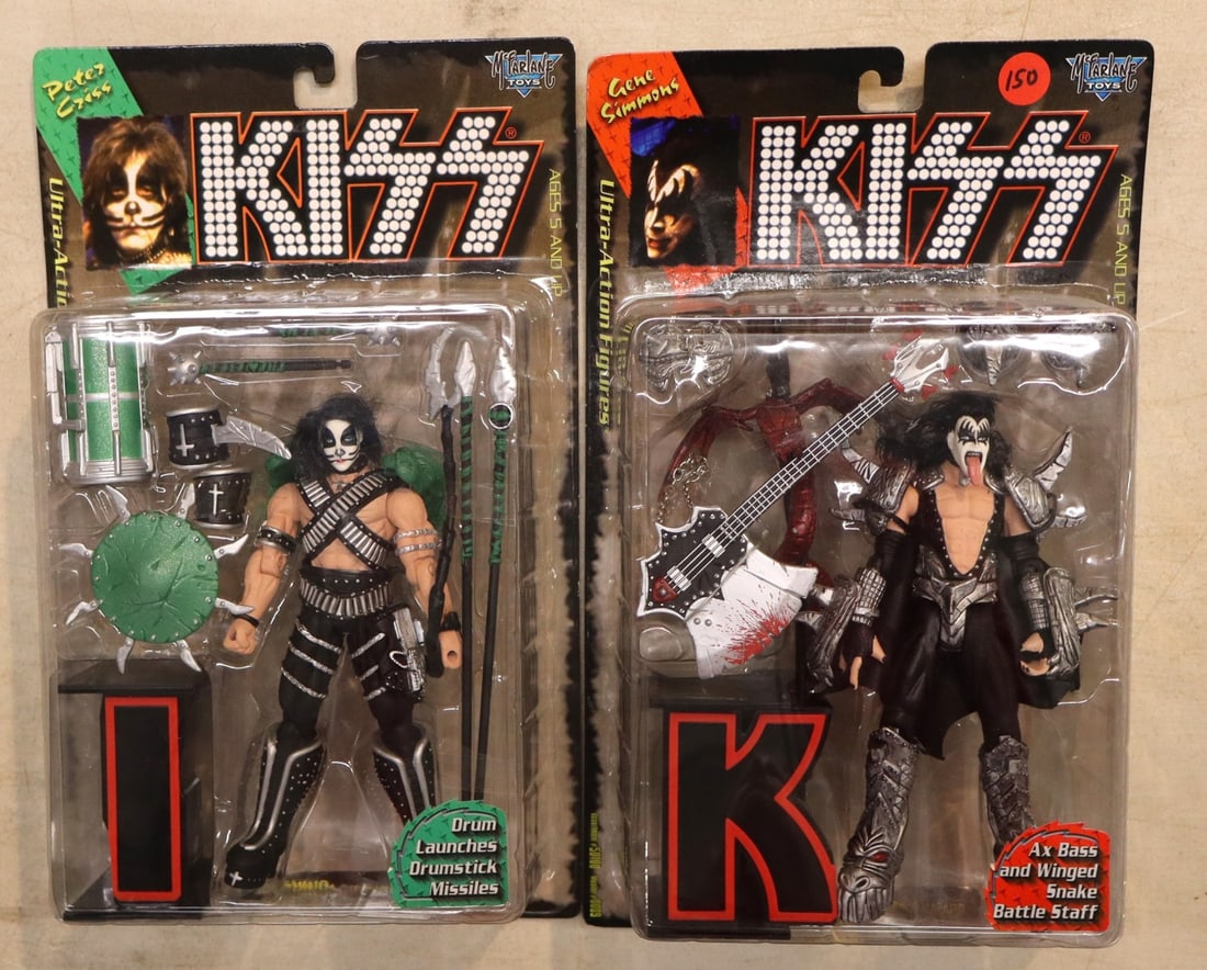 2 Vintage McFarlane Toys Kiss Action Figures: Gene Simmons & Peter Chriss new in boxes (1 of 5)