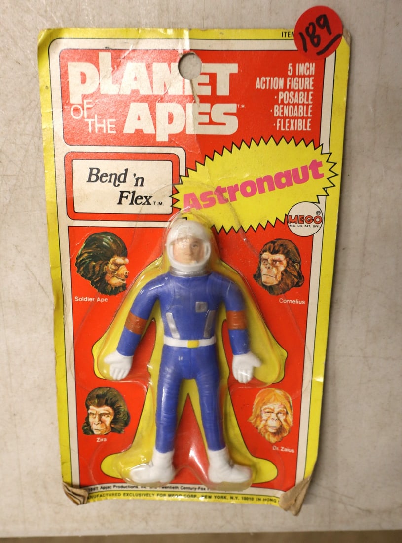 Vintage Planet of the Apes Bend N Flex Astronaut in original packaging (1 of 2)