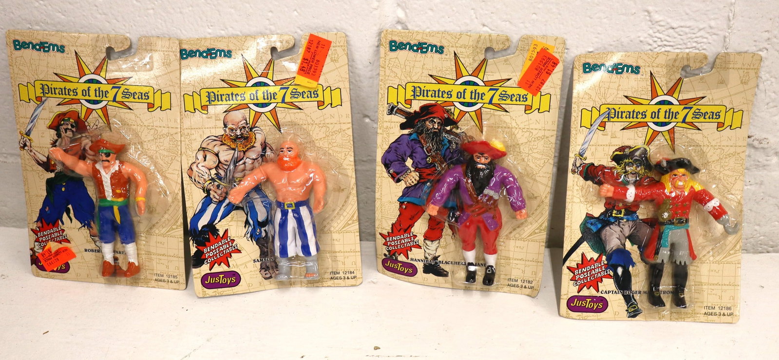 4 vintage bendable Pirate of the 7 Seas in original packaging (1 of 2)