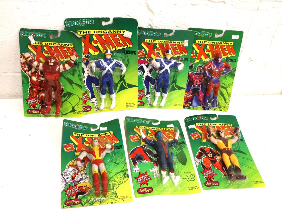 7 vintage bendable X-Men in original packaging (1 of 2)