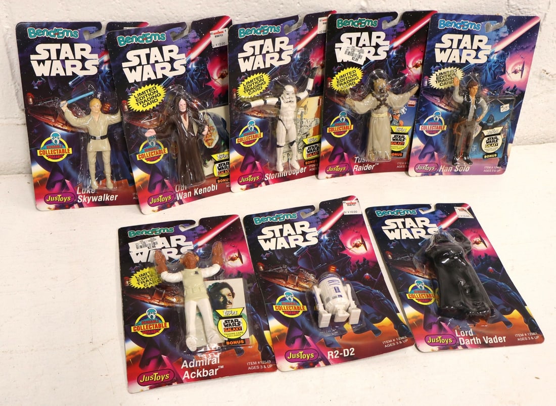 8 vintage Star Wars bendables in original packing (1 of 2)