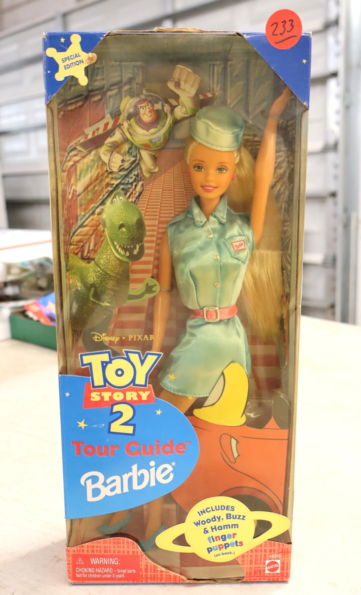 Vintage Toy Story 2 Tour Guide Barbie in original packaging (1 of 2)