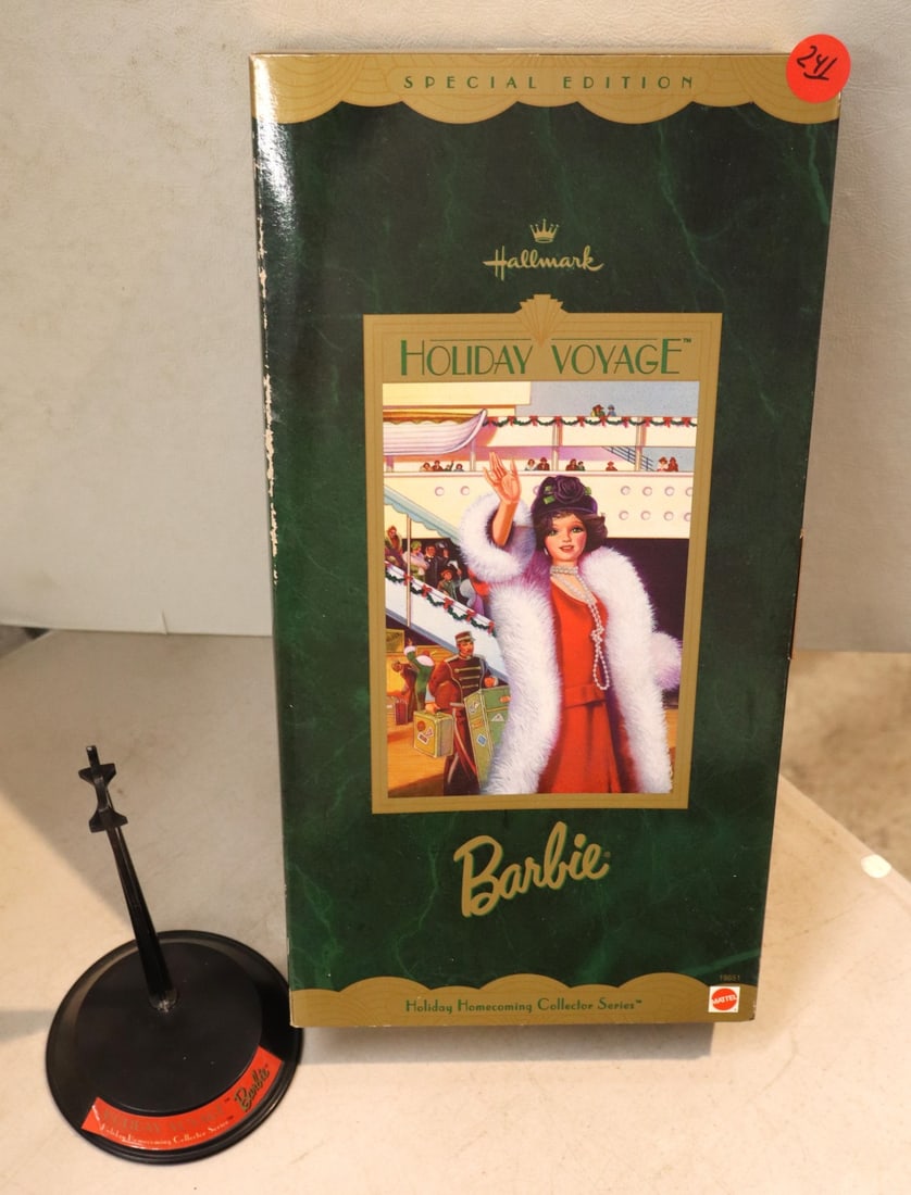 Vintage Special Edition Holiday Voyage Barbie in original packaging with stand (1 of 3)