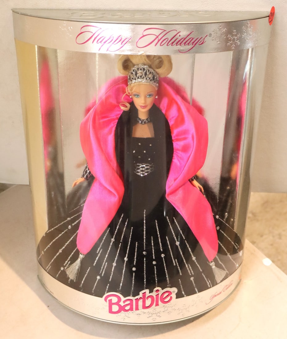 Vintage Happy Holidays Barbie Special Edition in original sealed packaging (1 of 2)