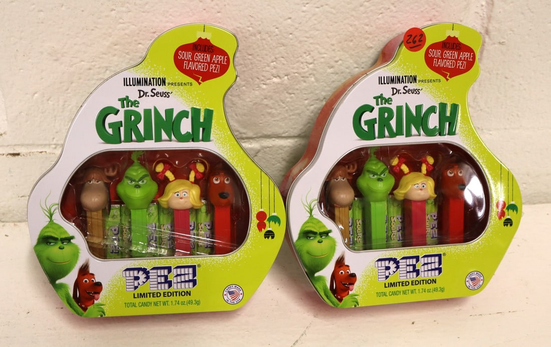 2 vintage limited edition PEZ illumination Dr. Suez the Grinch PEZ in tin gift sets - factory (1 of 3)