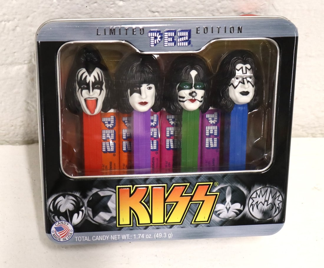 Vintage limited edition Kiss PEZ in tin gift set - factory sealed: Vintage limited edition Kiss PEZ in tin gift set - factory sealed