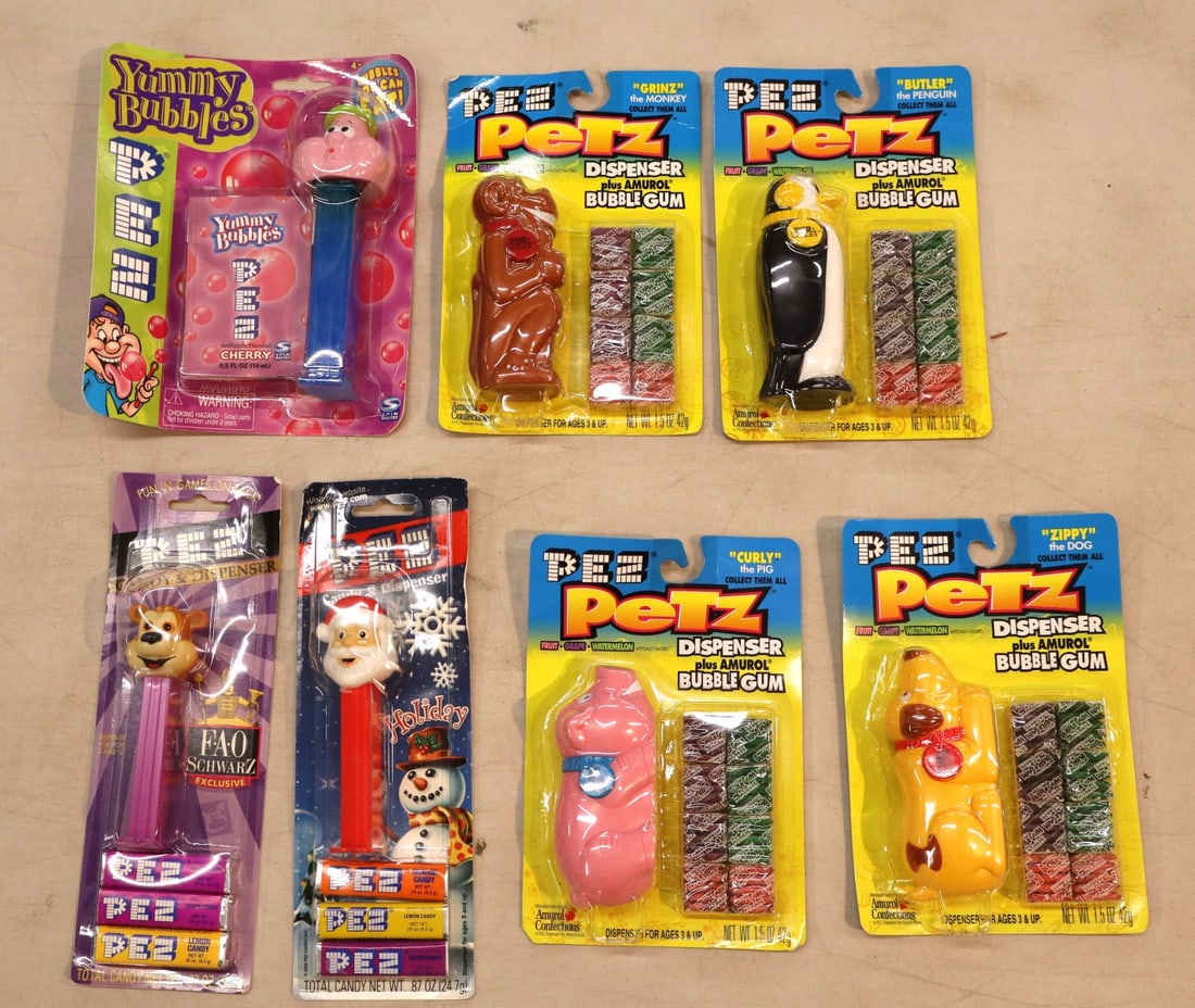 7 vintage collectible PEZ - factory sealed (1 of 2)