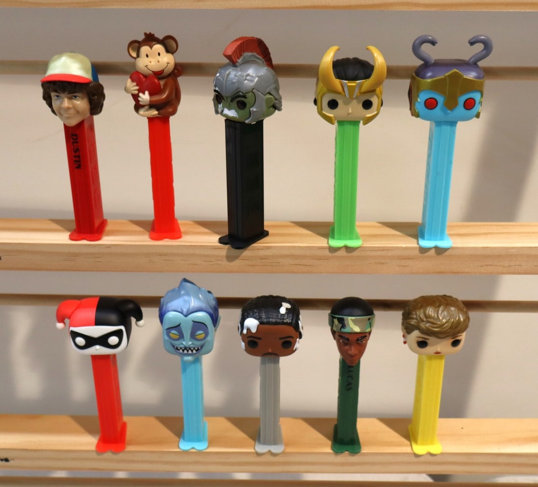 10 vintage PEZ candy dispensers (1 of 1)