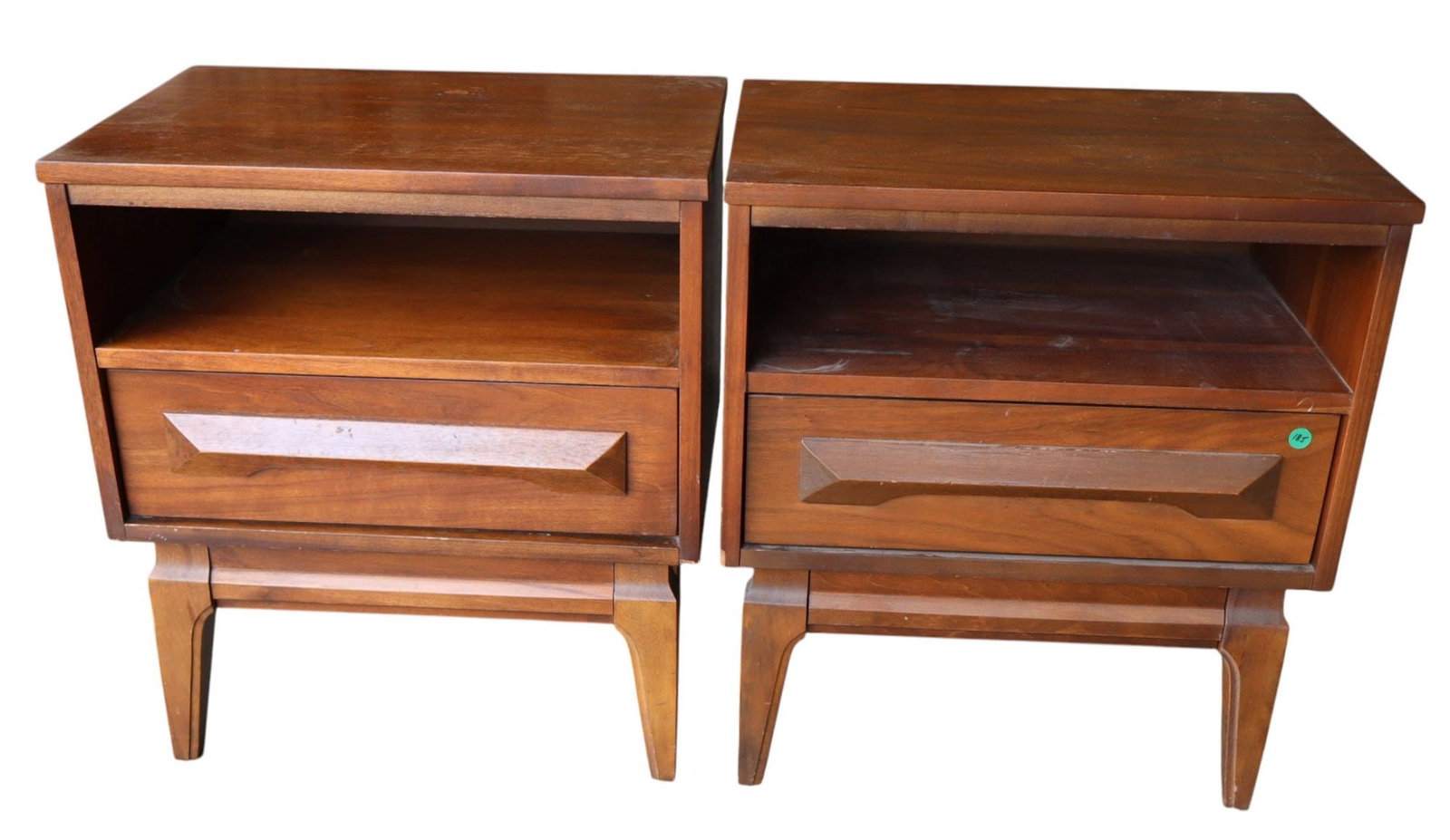 PR Mid Century Modern walnut 1 drawer nightstands (1 of 7)