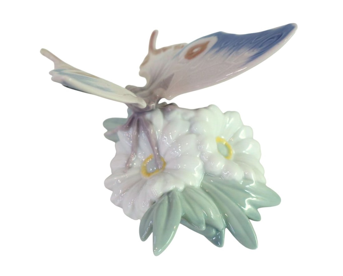 Lladro porcelain butterfly (1 of 5)