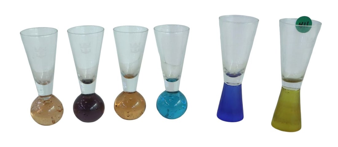 6 art glass cordials etched anchor shot glasses (1 of 4)