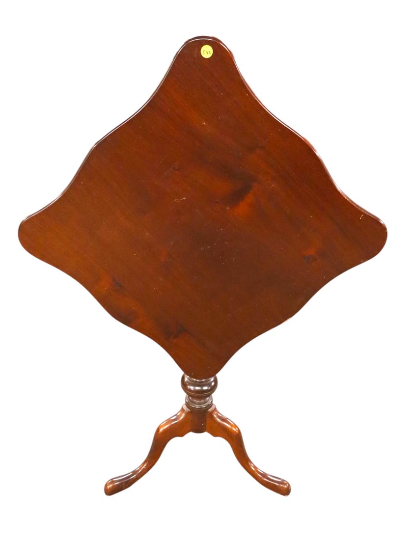 Quality crafted square tilt table attrib AF Hackman (1 of 3)