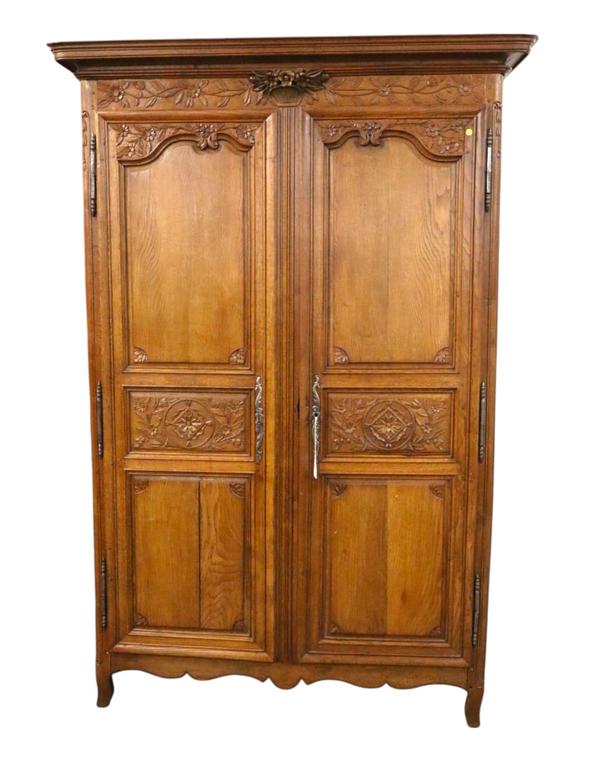 Antique FR carved oak cupboard ca1790-1820's w/key (1 of 17)