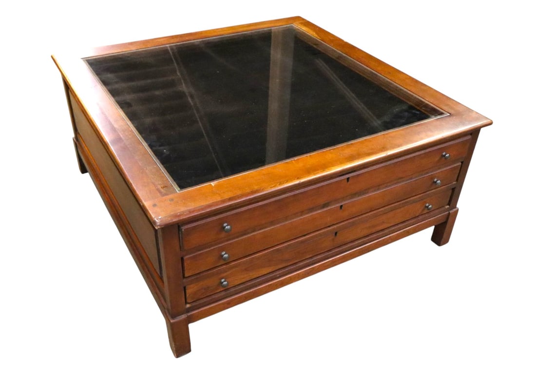 Lexington Bob Timberlake GT & felt line display table (1 of 7)