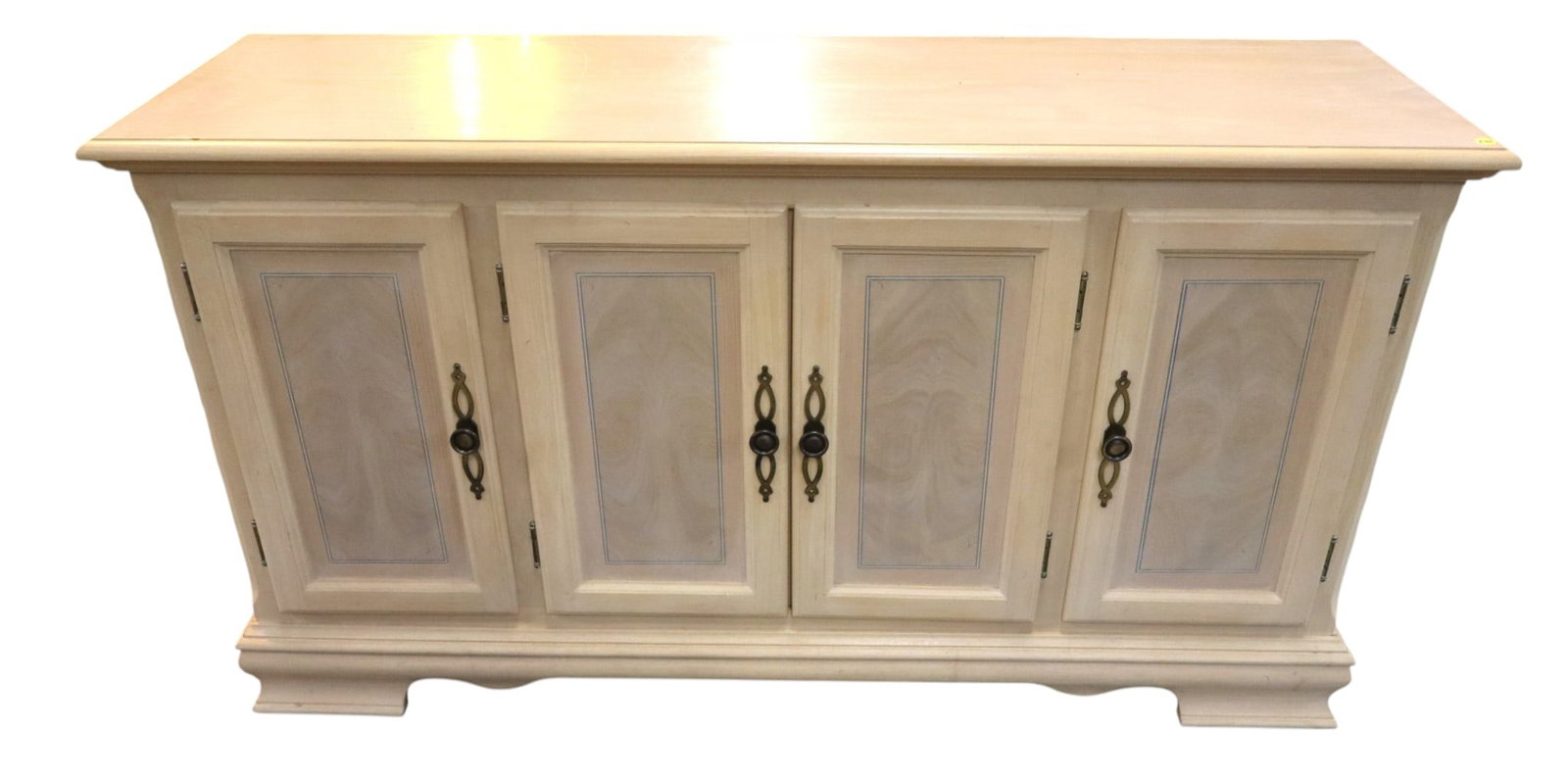Universal Furniture Land South contemporary buffet (1 of 5)