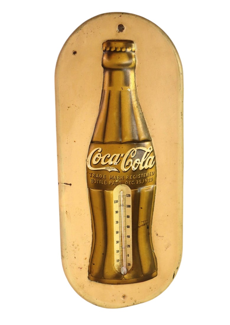 Antique Coca-Cola metal advertisement thermometer (1 of 2)