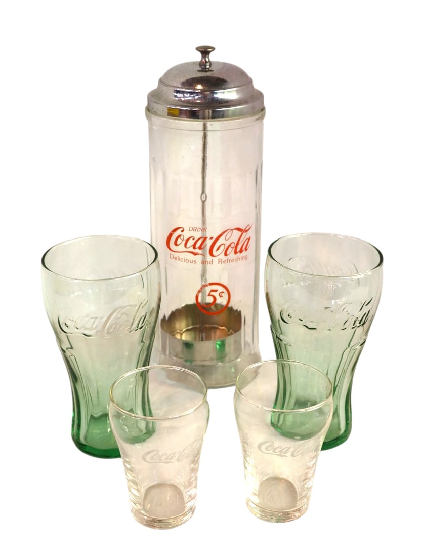 4 Coca-Cola vintage glasses & Straw Container: 5 piece lot of Coca-Cola vintage glasses and straw container.