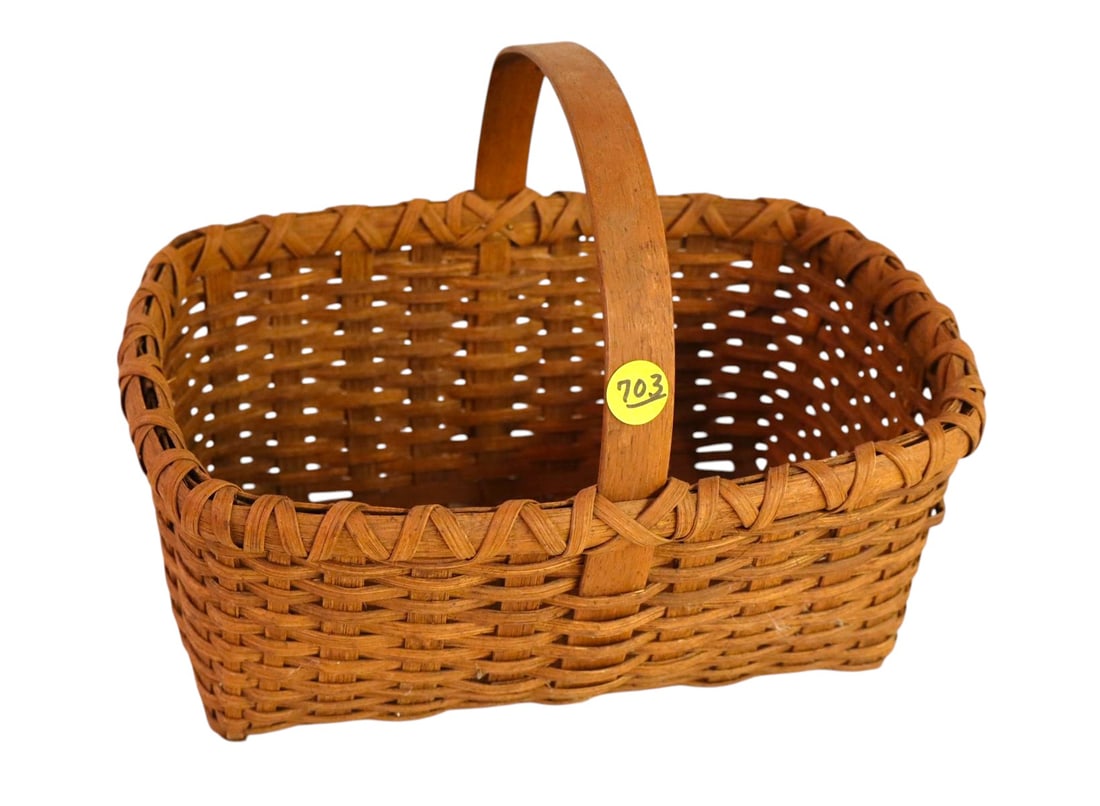 Split hickory woven basket 9"h x 11.5"l x 8"d (1 of 3)