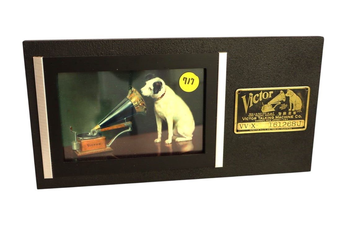 Victor Nipper framed print with Talking Machine plaque (1 of 3)
