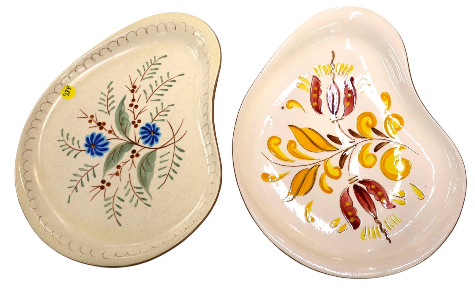 2 vintage Stangle kidney shape platters (1 of 3)