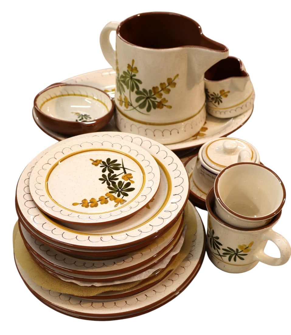 21pcs VTG Stangl Golden Blossom pattern dinnerware (1 of 3)