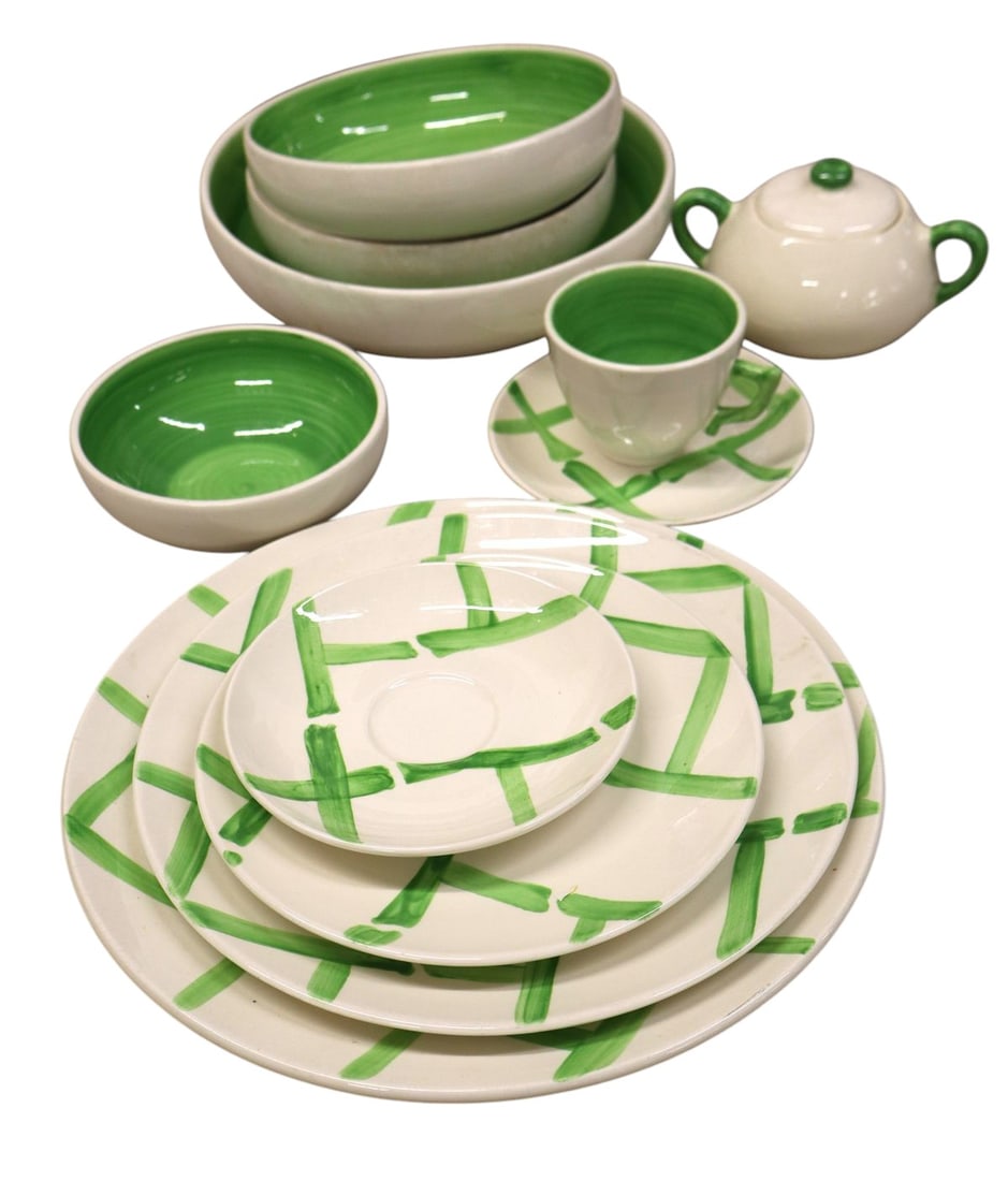 11pcs VTG Stangl Bamboo pattern dinnerware (1 of 3)