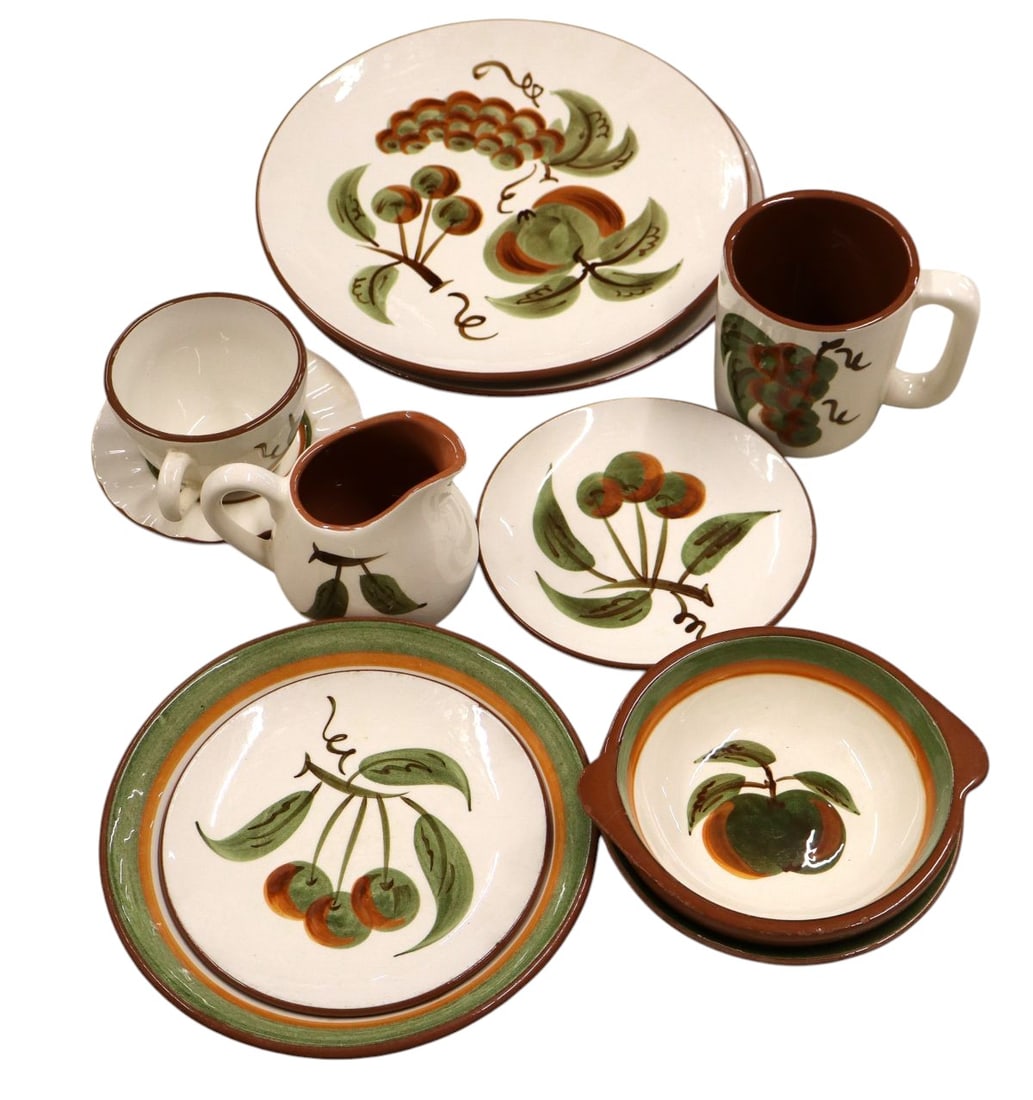 9pcs VTG Stangl Orchard Song pattern dinnerware (1 of 3)
