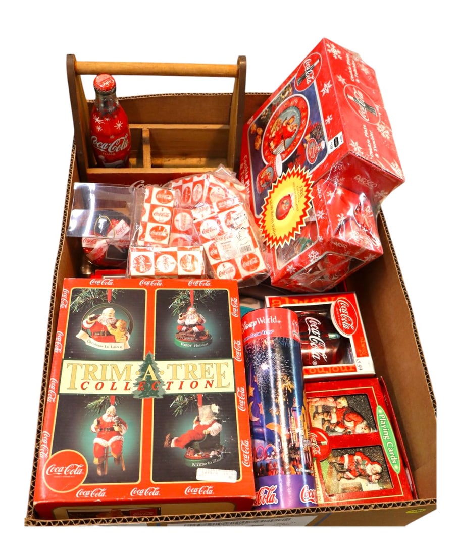 VTG coca cola Christmas ornaments, cups, plates, bottles and other (1 of 3)