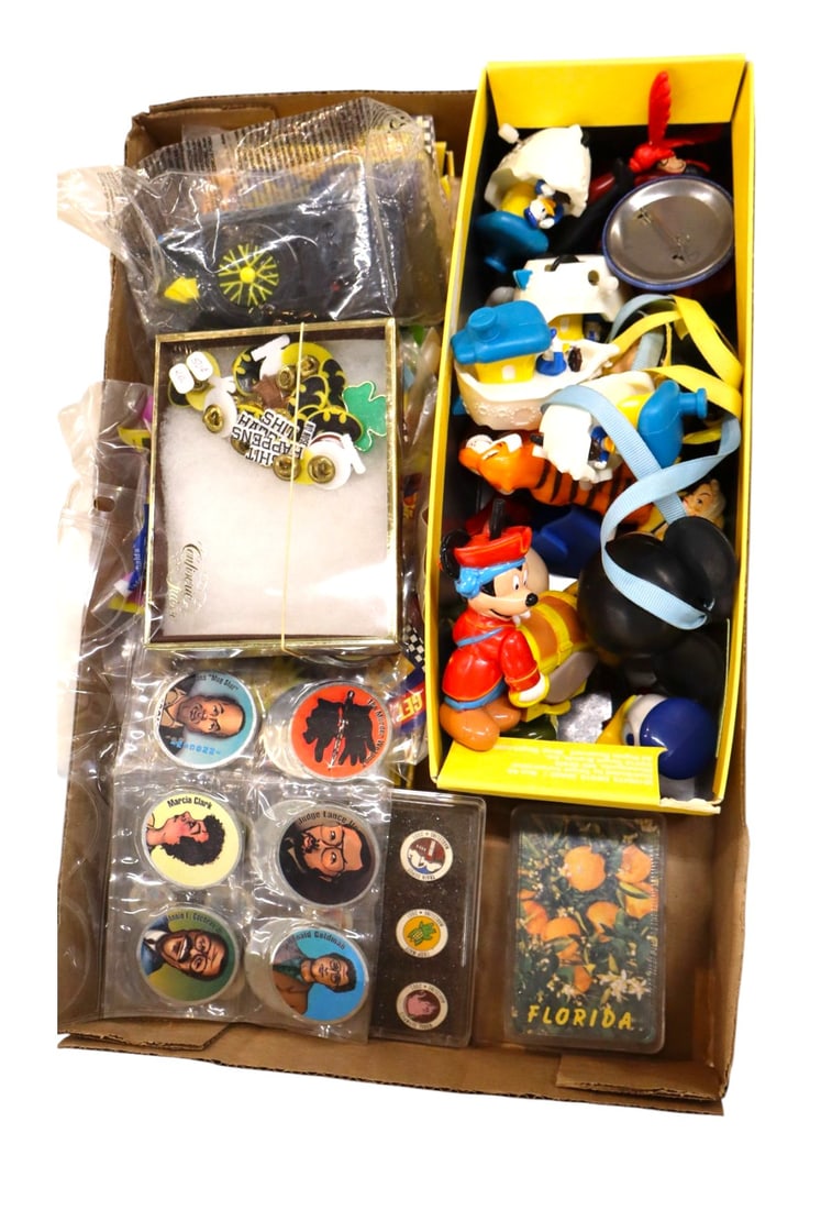 VTG Disney wind-up toys, Hot Wheels, Trading Pogs? (1 of 3)