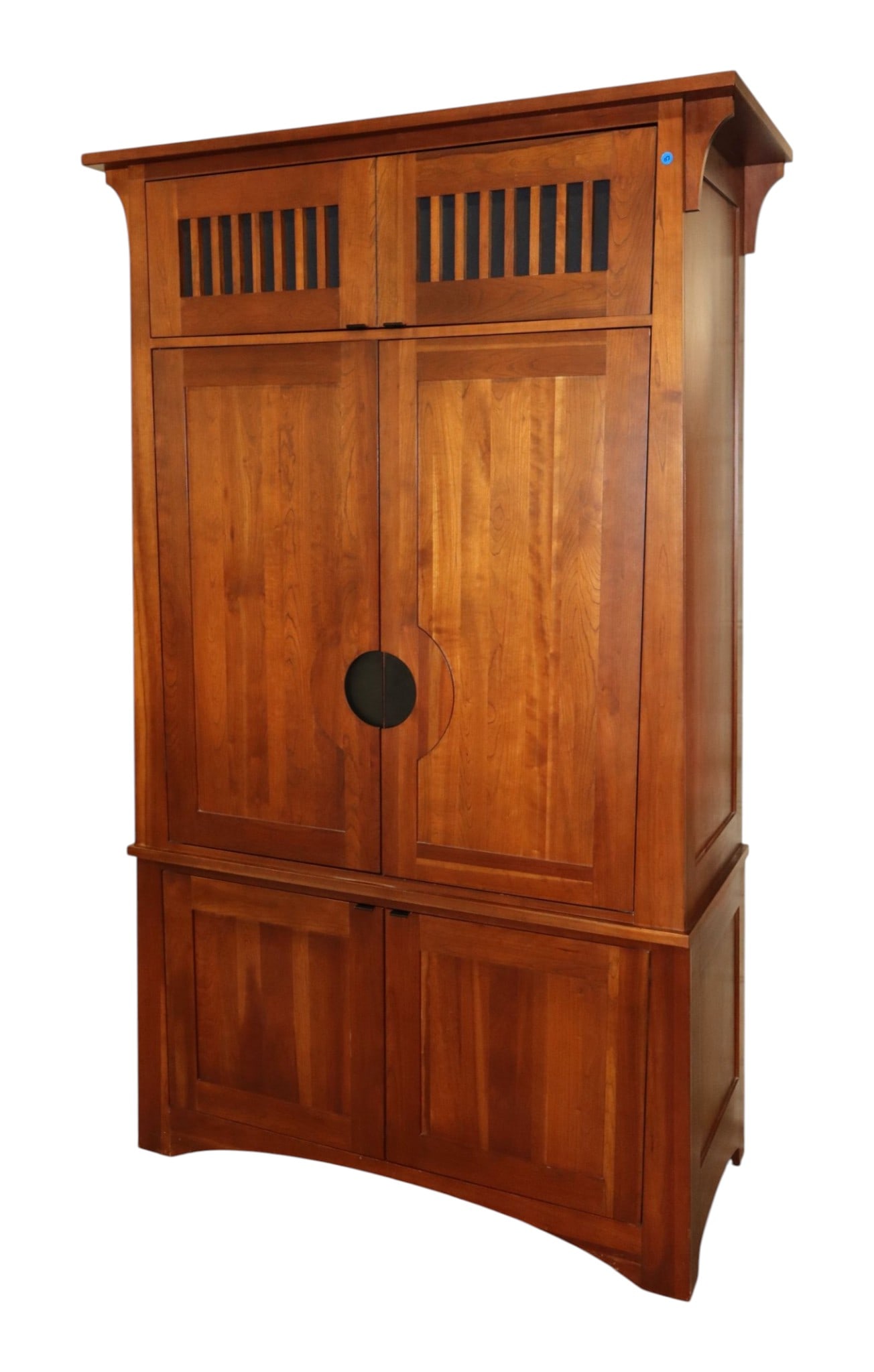Ethan Allen Cherry Arts & Crafts 4-Dr 2pc Bar Cabinet: Quality Ethan Allen solid cherry arts & crafts 4 door 2 piece cabinet, make an nice bar, original finish, structurally sound and in good condition. 86.25"h x 49"w x 23.5"d (top measures 58")