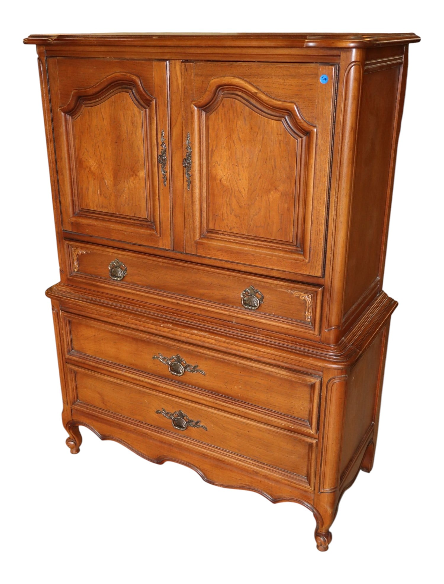 VTG FR JB Vansciver Fitted Walnut Chest Orig Fin: Vintage French style fitted interior walnut high chest sold by JB Vansciver, 2 door 3 drawer, original finish, structurally sound and in good condition with slight wear. 56.5"h x 42"w x 19.5"d
