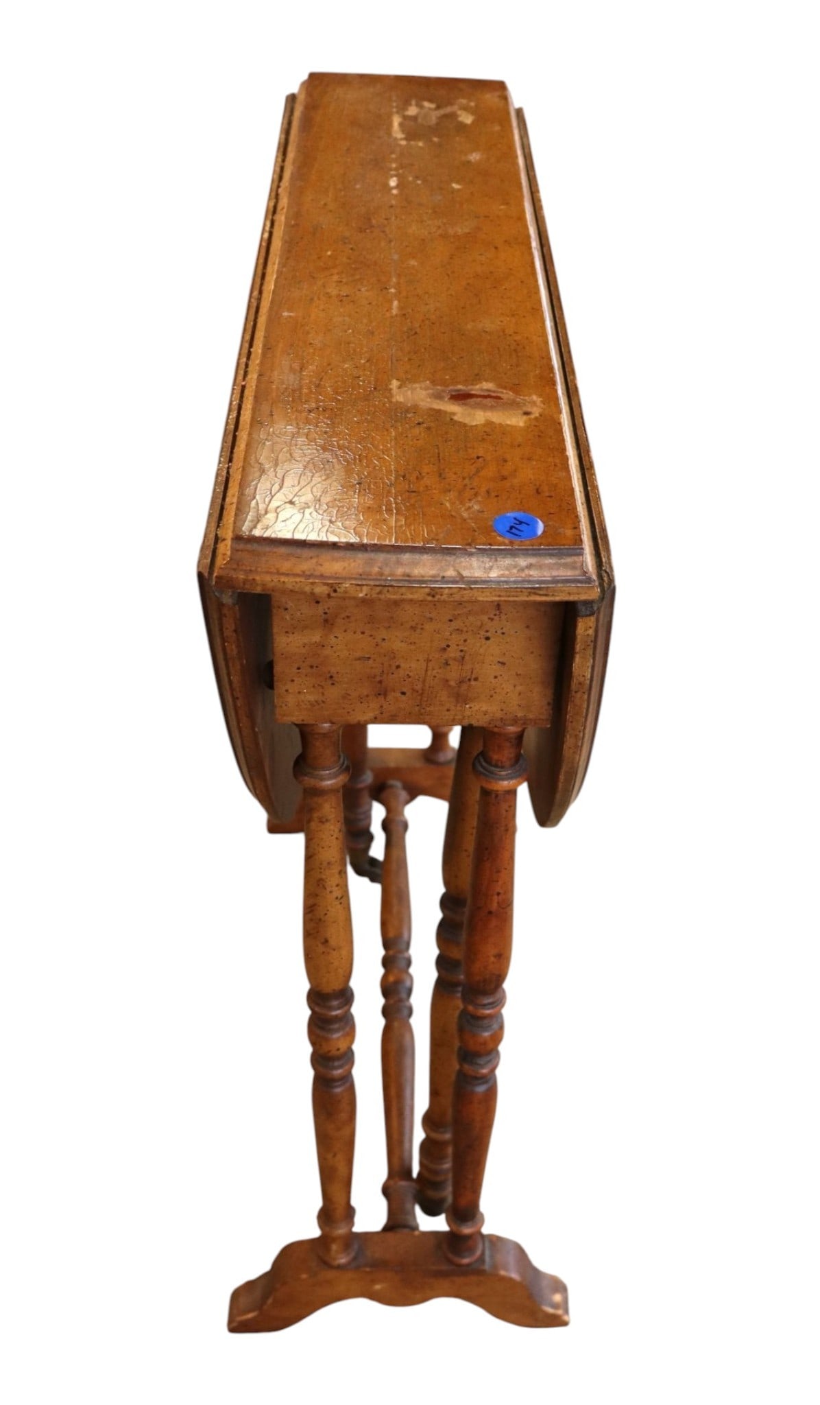 Petite Semi Antq Drop Leaf Gateleg Table Orig Fin (1 of 5)