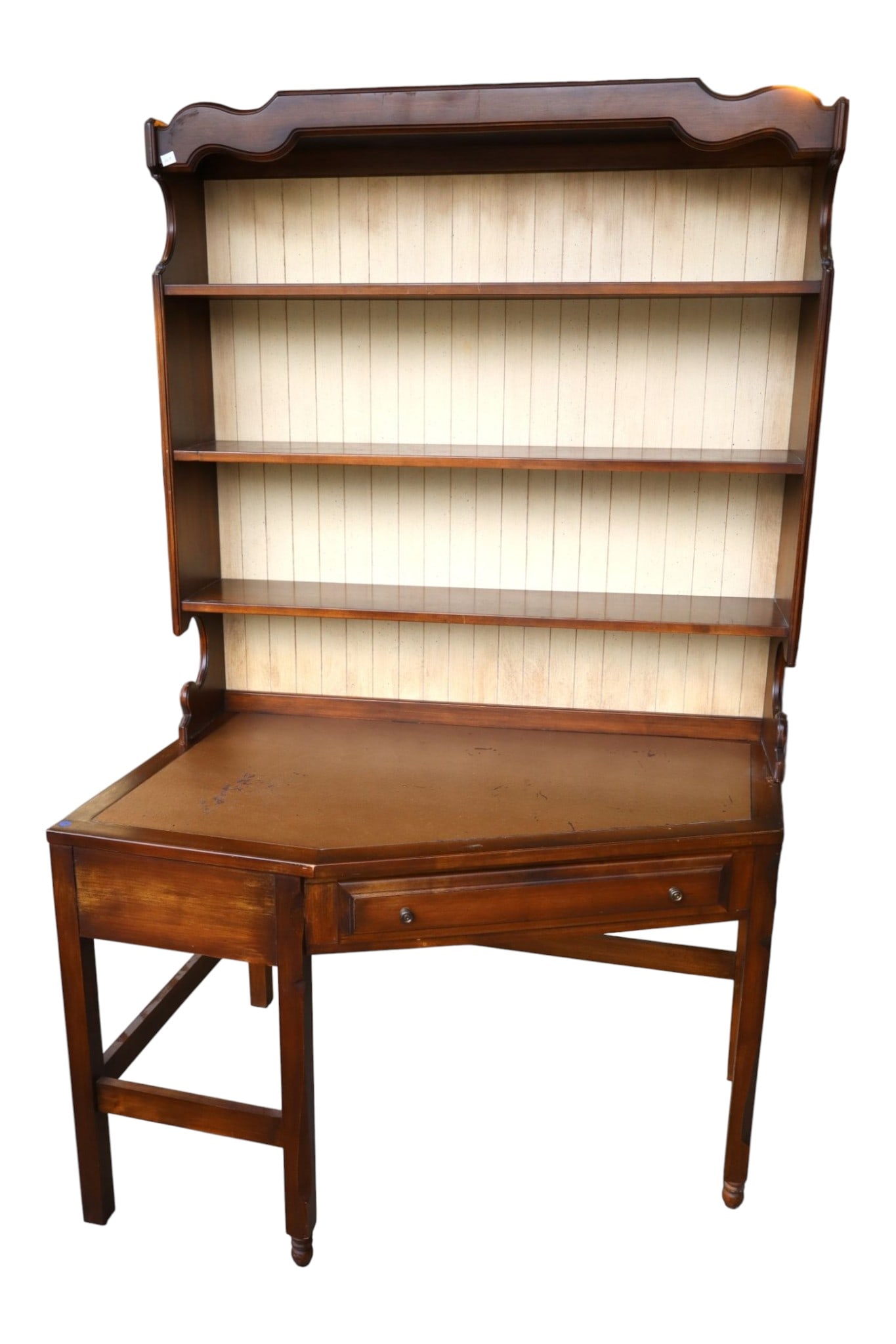 VTG Taylor Jamestown LT Corner Desk Walnut Orig Fin: Vintage Taylor Jamestown Furniture faux leather top corner desk in original walnut finish, structurally sound with wear. 74"h x 44"w x 30" (hutch top 44")
