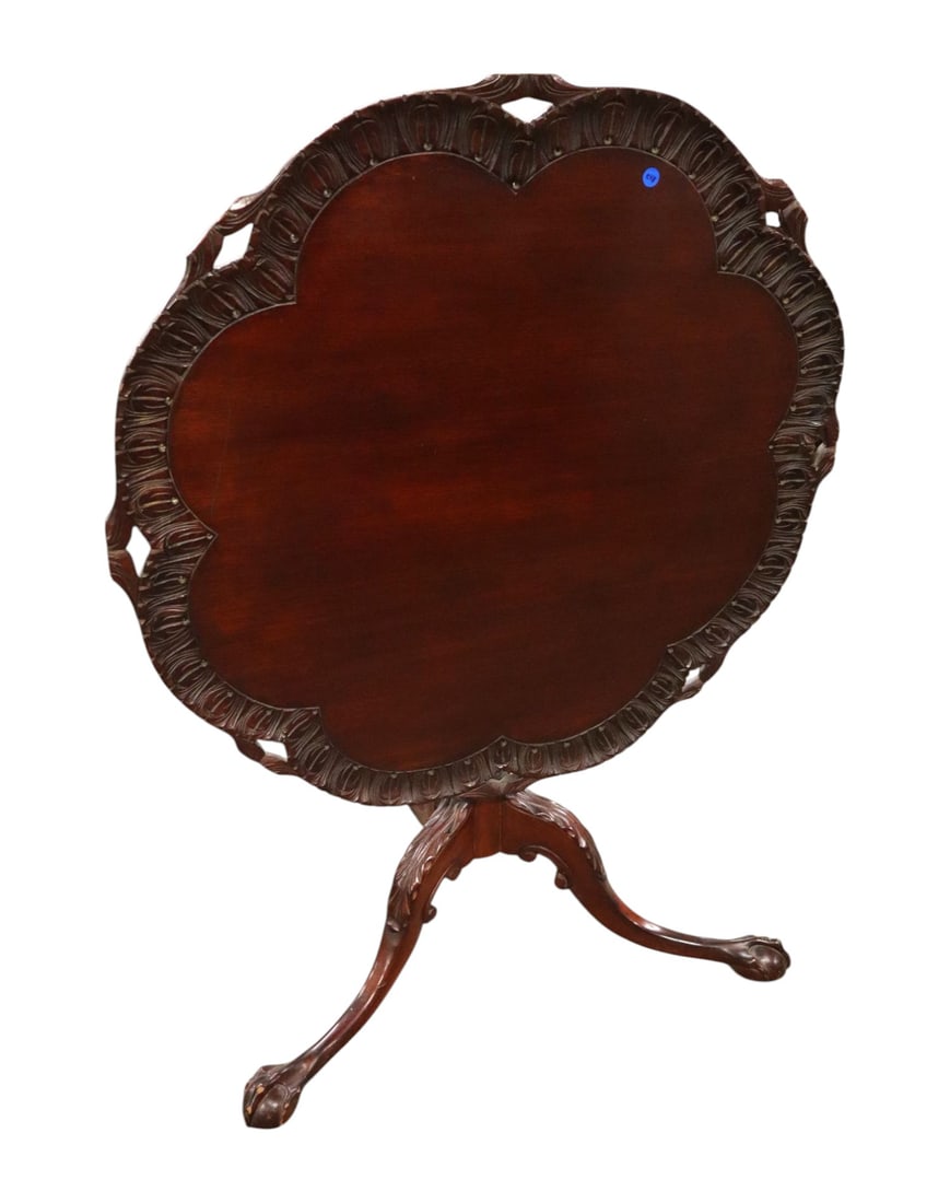 Antq Mah Scallop Crvd Tilt Top Table Paw Feet: Beautiful semi antique solid mahogany scallop carved 36" round tilt top table with paw feet, original finish, structurally sound and in good condition for age. 29"w x 36" diameter