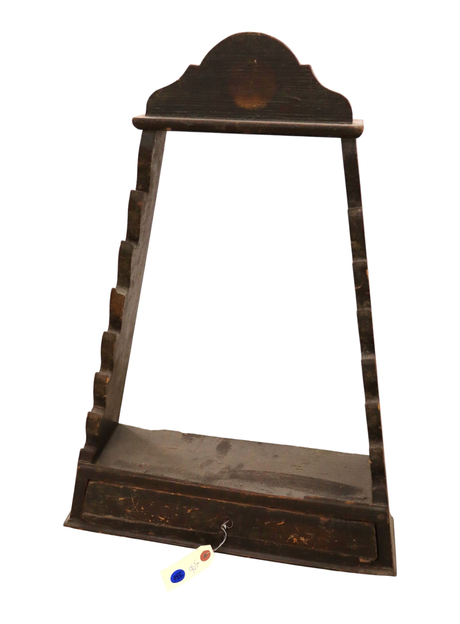 Early Amer prim wood small triangular rack (1 of 5)