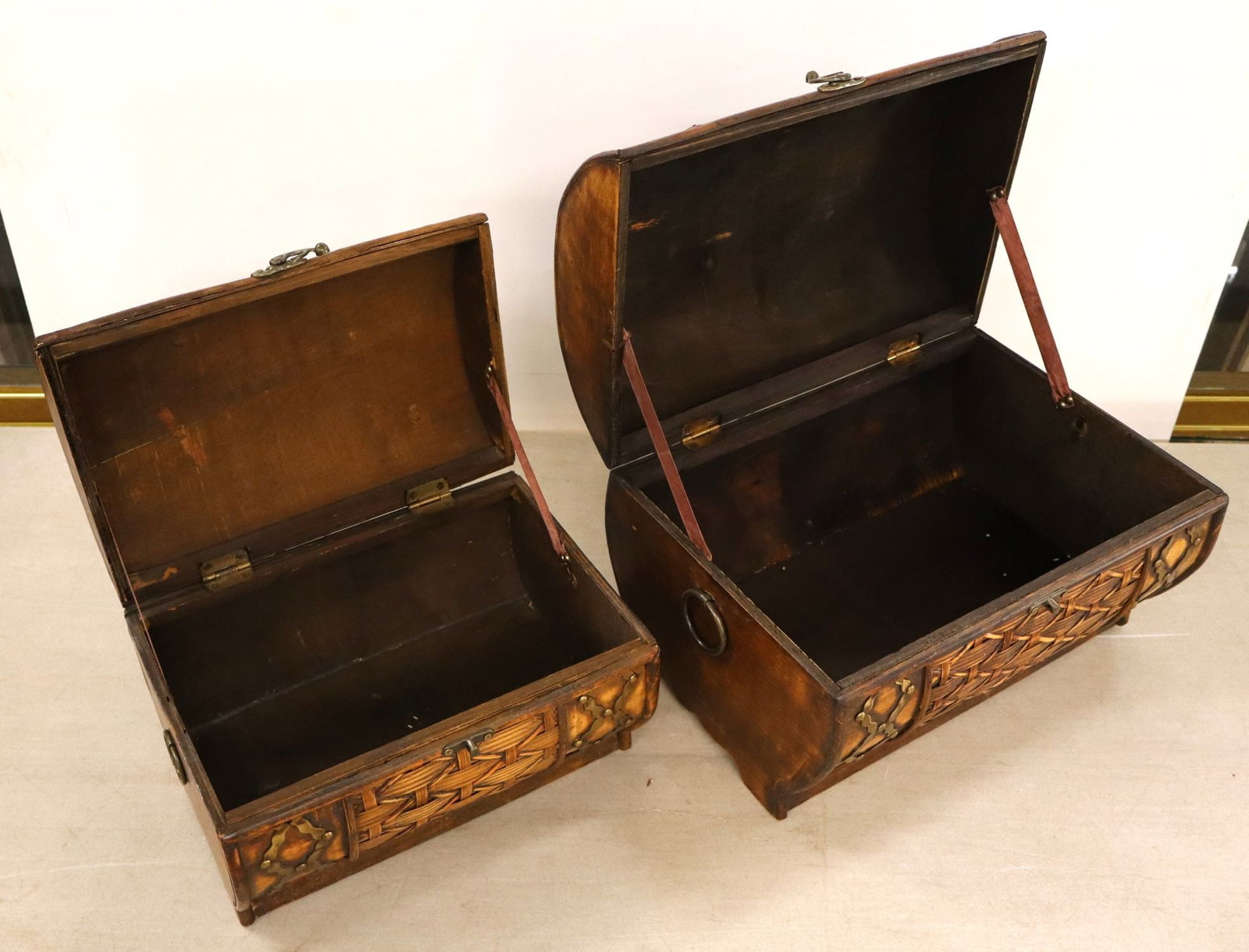 Set stackable decorative wicker storage trunks - 3