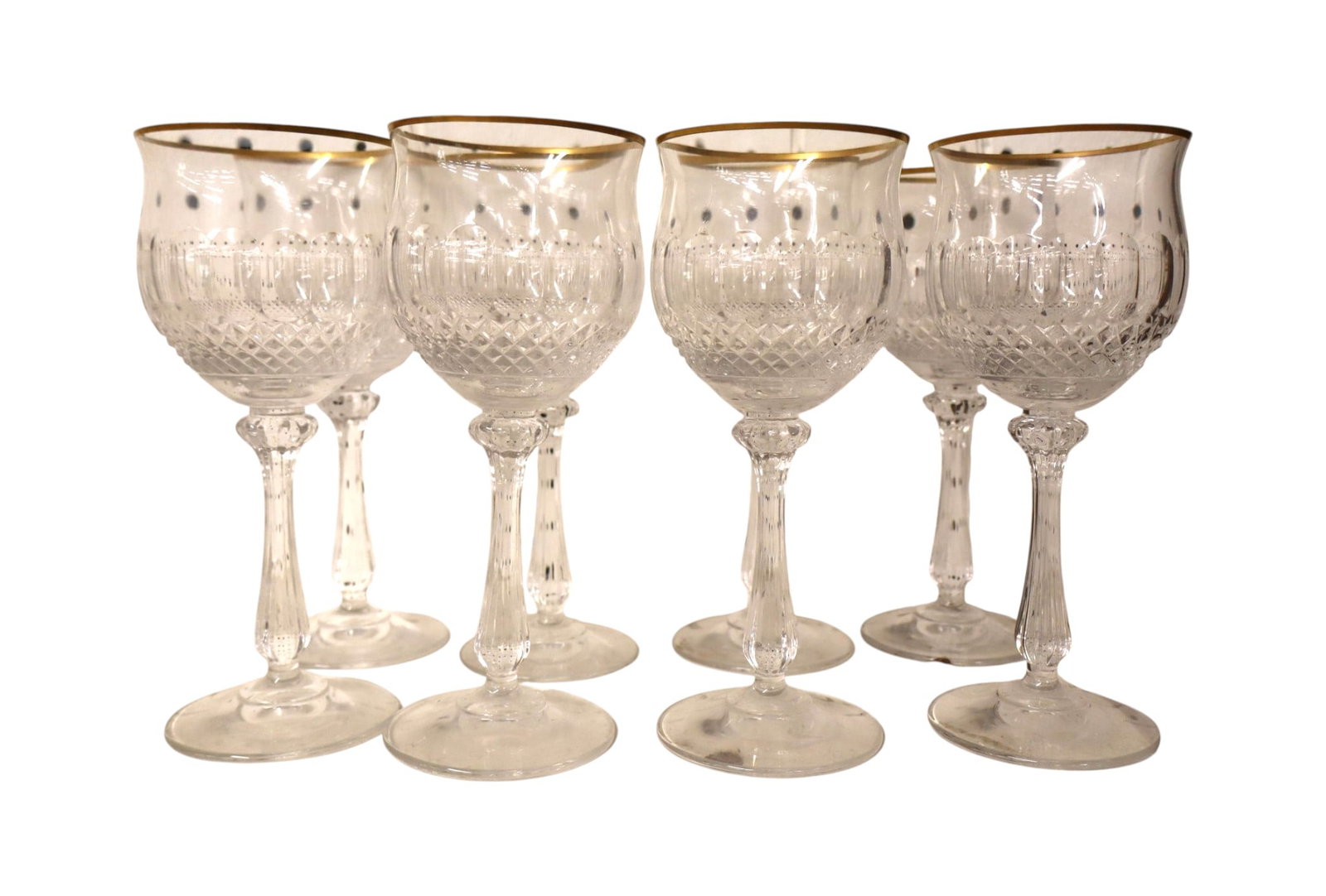 Set 8 Mikasa gold trim lead crystal wine glasses: Nice set of 8 Mikasa gold trim lead crystal wine glasses. 8"h x 3.5" diameter.