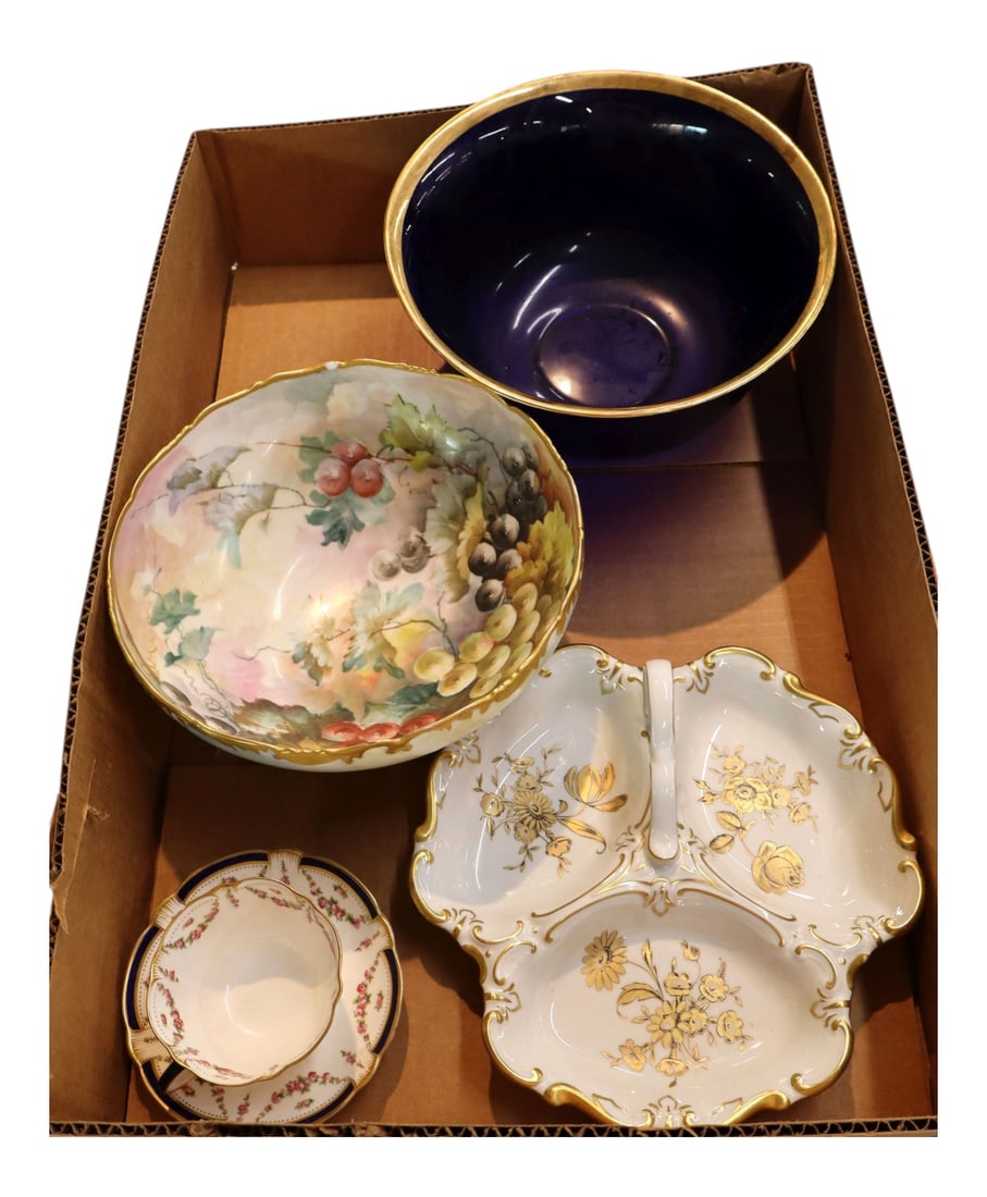 5pcs vtg to antique porcelain, T&V, Limoge: 5 pieces of vintage to antique porcelain, german divided handle plate T&V Limoge crescent 1 bowl has chip