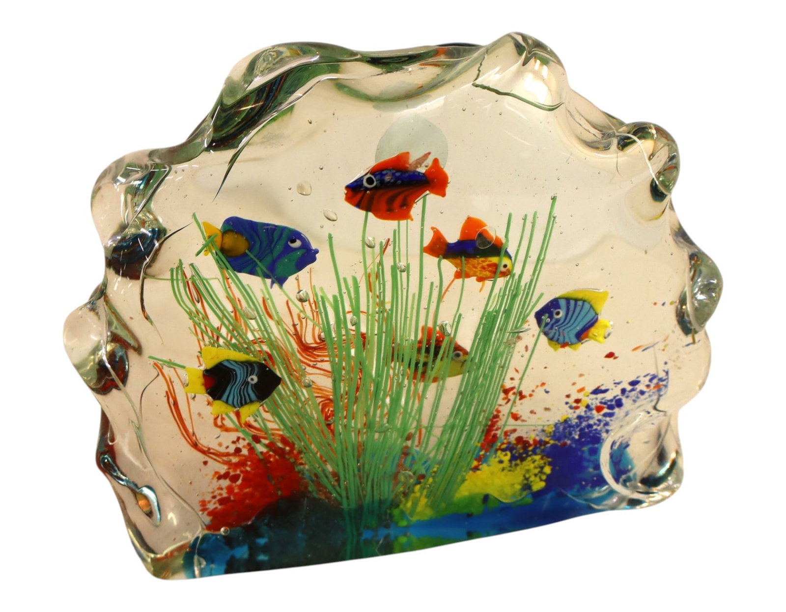 Art glass aquarium scene paperweight (1 of 4)